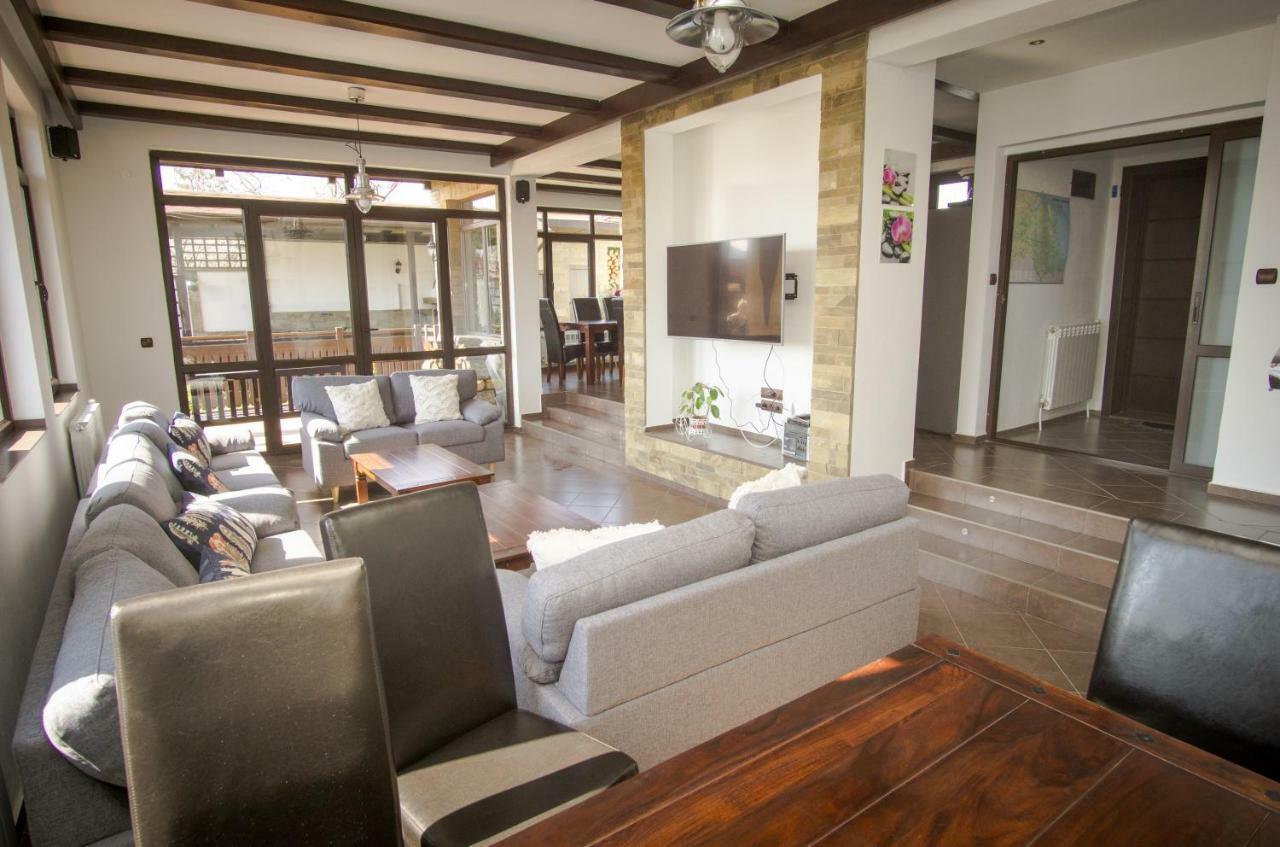 Villa Pri Shtarkela Brodilovo ภายนอก รูปภาพ