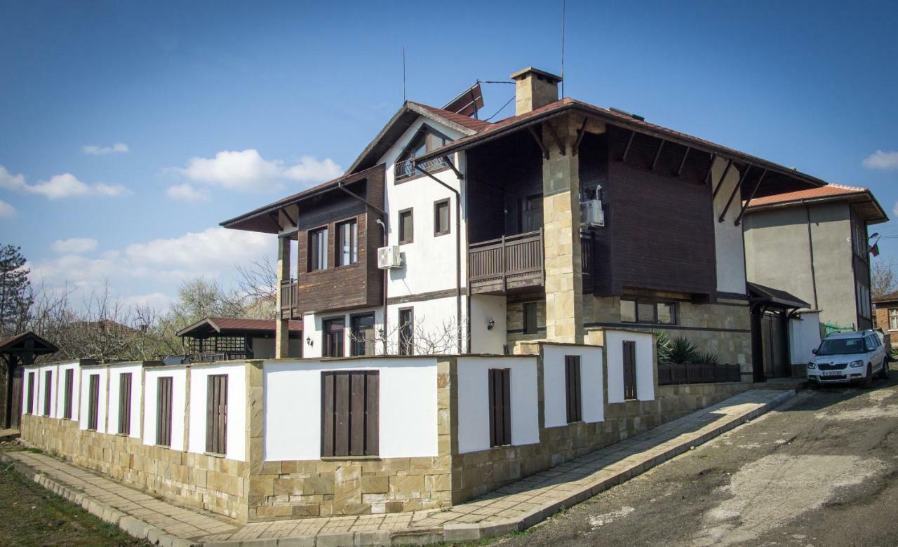 Villa Pri Shtarkela Brodilovo ภายนอก รูปภาพ