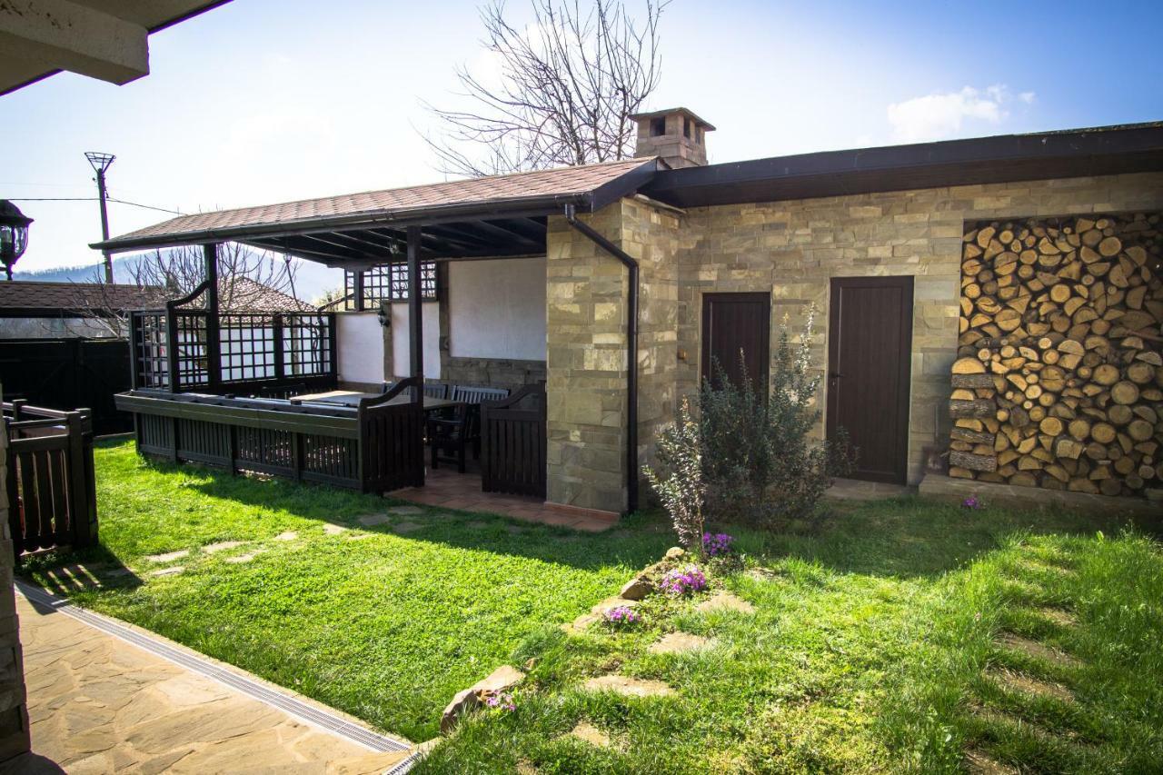 Villa Pri Shtarkela Brodilovo ภายนอก รูปภาพ